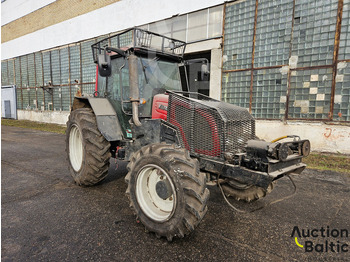 Traktori Valtra A 93H: kuva Traktori Valtra A 93H