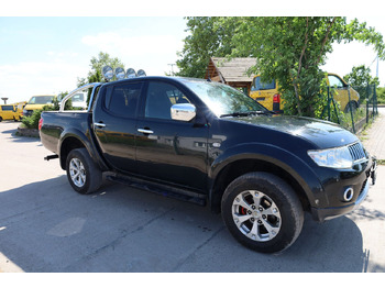 Maasturi/ Katumaasturi MITSUBISHI L200