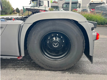 Vetopöytäauto Mercedes-Benz Actros 1863 GIGASPACE*ACTROS L 1863*Full OPTIONS*: kuva Vetopöytäauto Mercedes-Benz Actros 1863 GIGASPACE*ACTROS L 1863*Full OPTIONS*