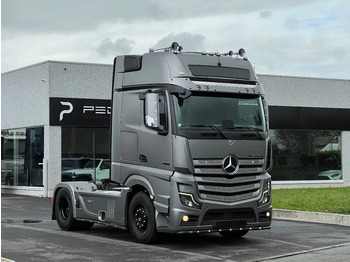 Vetopöytäauto Mercedes-Benz Actros 1863 GIGASPACE*ACTROS L 1863*Full OPTIONS*: kuva Vetopöytäauto Mercedes-Benz Actros 1863 GIGASPACE*ACTROS L 1863*Full OPTIONS*