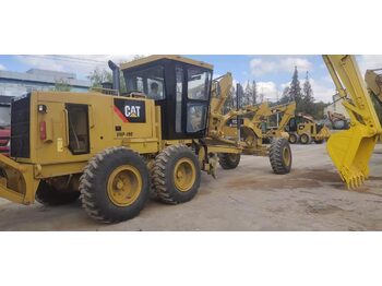 Tiehöylä CATERPILLAR 140K