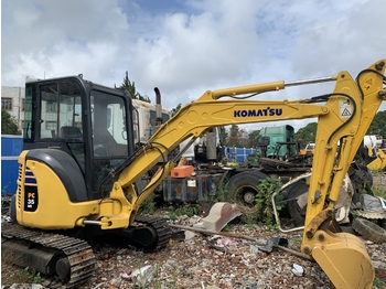 Minikuormaaja KOMATSU PC35
