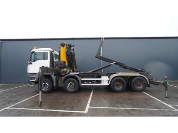 Nosturiauto MAN TGS 35.400 8X4 HOOKARM SYSTEM WITH EFFER 305/11/6S: kuva Nosturiauto MAN TGS 35.400 8X4 HOOKARM SYSTEM WITH EFFER 305/11/6S