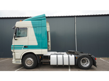 Vetopöytäauto DAF XF 440