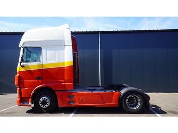 Vetopöytäauto DAF XF 440
