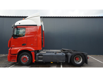 Vetopöytäauto MERCEDES-BENZ Actros 1943