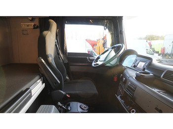 Vetopöytäauto MAN TGX 26.560 6X2 EURO 6 RETARDER: kuva Vetopöytäauto MAN TGX 26.560 6X2 EURO 6 RETARDER