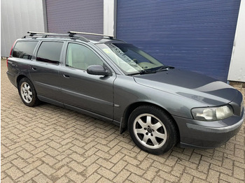 Henkilöauto VOLVO