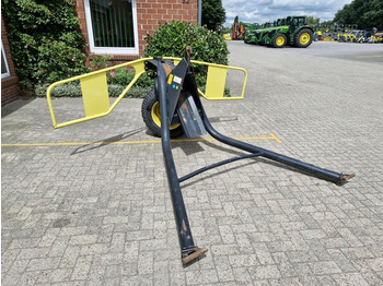 Uusi Leikkuupuimuri Kemper 300 F: kuva Uusi Leikkuupuimuri Kemper 300 F Uusi Leikkuupuimuri Kemper 300 F: kuva Uusi Leikkuupuimuri Kemper 300 F