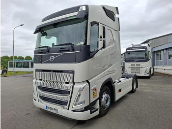 Vetopöytäauto VOLVO FH