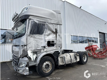 Vetopöytäauto DAF XF 510