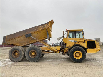 Nivelkippiauto Volvo A25C , Nr.8: kuva Nivelkippiauto Volvo A25C , Nr.8 Nivelkippiauto Volvo A25C , Nr.8: kuva Nivelkippiauto Volvo A25C , Nr.8