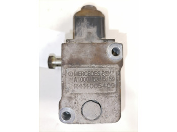 Turboahdin - Kuorma-auto Mercedes-Benz Õhuregulaator A0001531559: kuva Turboahdin - Kuorma-auto Mercedes-Benz Õhuregulaator A0001531559 Turboahdin - Kuorma-auto Mercedes-Benz Õhuregulaator A0001531559: kuva Turboahdin - Kuorma-auto Mercedes-Benz Õhuregulaator A0001531559