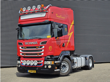 Vetopöytäauto SCANIA R 520