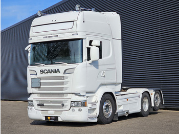Vetopöytäauto SCANIA R 580
