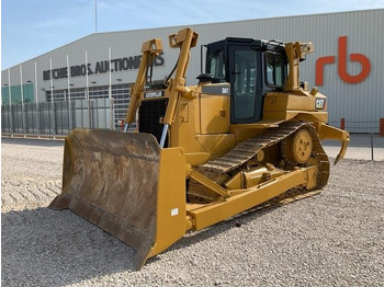 Puskutraktori CATERPILLAR D6T