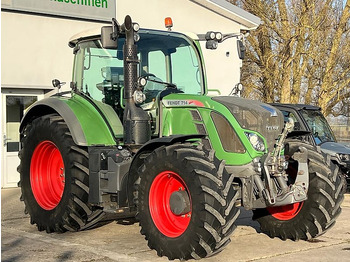 Traktori Fendt 714 Vario ProfiPlus: kuva Traktori Fendt 714 Vario ProfiPlus