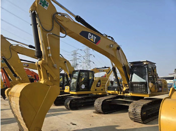 Telakaivukone CATERPILLAR 330D2L
