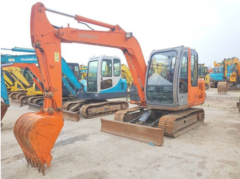 Minikuormaaja HITACHI ZX60