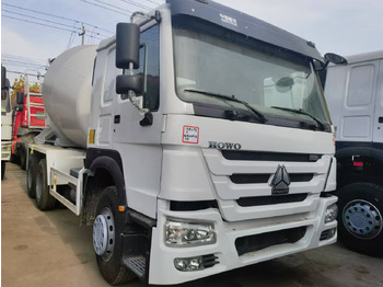 Betoniauto SINOTRUK HOWO