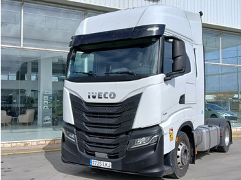 Leasing  Cabeza Tractora IVECO 460 AUTOMATICO  INTARDER ADR Cabeza Tractora IVECO 460 AUTOMATICO  INTARDER ADR: kuva Leasing  Cabeza Tractora IVECO 460 AUTOMATICO  INTARDER ADR Cabeza Tractora IVECO 460 AUTOMATICO  INTARDER ADR
