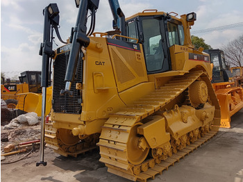 Puskutraktori CATERPILLAR D8T