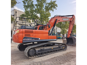 Telakaivukone DOOSAN DX300LC-9C