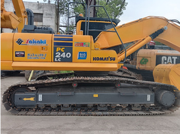 Telakaivukone KOMATSU PC240