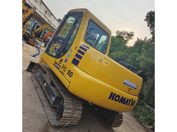 Minikuormaaja KOMATSU PC60