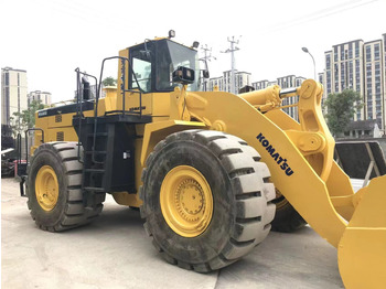 Pyöräkuormaaja KOMATSU WA600