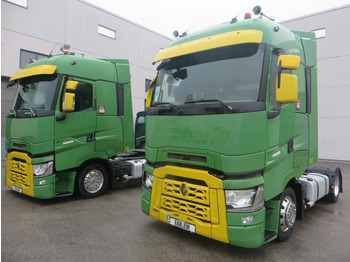 Vetopöytäauto RENAULT T 520
