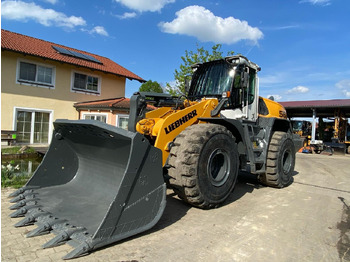 Pyöräkuormaaja Liebherr L 566 X Power: kuva Pyöräkuormaaja Liebherr L 566 X Power