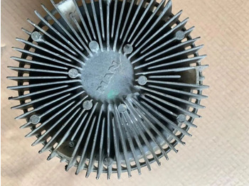 Jäähdytysnestepumppu MAN TGS