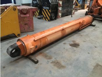Hydraulisylinteri LIEBHERR