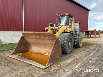 Pyöräkuormaaja KOMATSU WA500