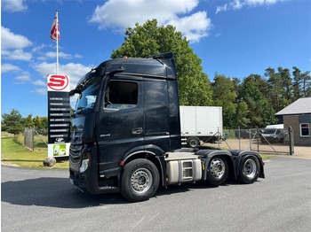 Vetopöytäauto MERCEDES-BENZ Actros 2545