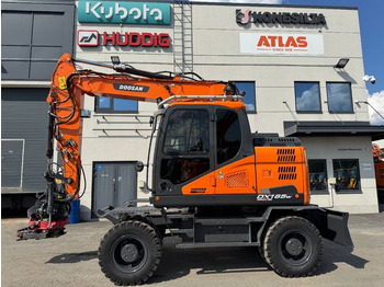 Pyöräalustainen kaivinkone DOOSAN DX165W