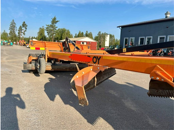 Tiehöylä FMG TLN 570: kuva Tiehöylä FMG TLN 570