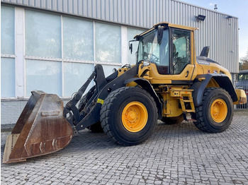 Pyöräkuormaaja Volvo L 60 H (ONLY 5667H): kuva Pyöräkuormaaja Volvo L 60 H (ONLY 5667H)