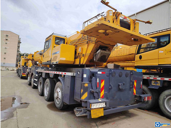 Ajoneuvonosturi XCMG QY95K7C used 95 ton mobile crane with good condition: kuva Ajoneuvonosturi XCMG QY95K7C used 95 ton mobile crane with good condition