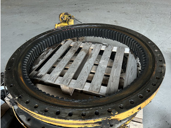 Kääntökehä LIEBHERR