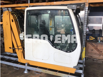 Ohjaamo ja sisustus LIEBHERR