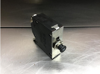 Sähköjärjestelmä LIEBHERR