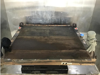 Jäähdytin LIEBHERR