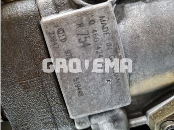 Polttoainepumppu LIEBHERR
