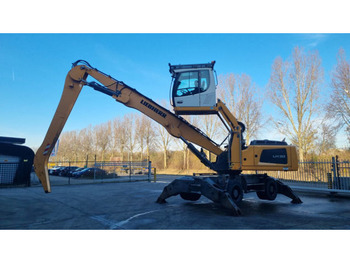 Materiaalinkäsittelykone LIEBHERR LH 30 M