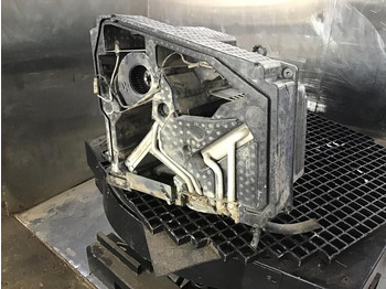 Lämmitys/ Tuuletus LIEBHERR