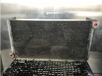 Öljynjäähdytin LIEBHERR