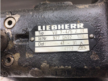 Vaihdekeppi Liebherr Pilot Control Unit: kuva Vaihdekeppi Liebherr Pilot Control Unit