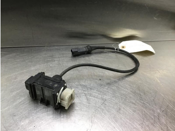 Sähköjärjestelmä LIEBHERR